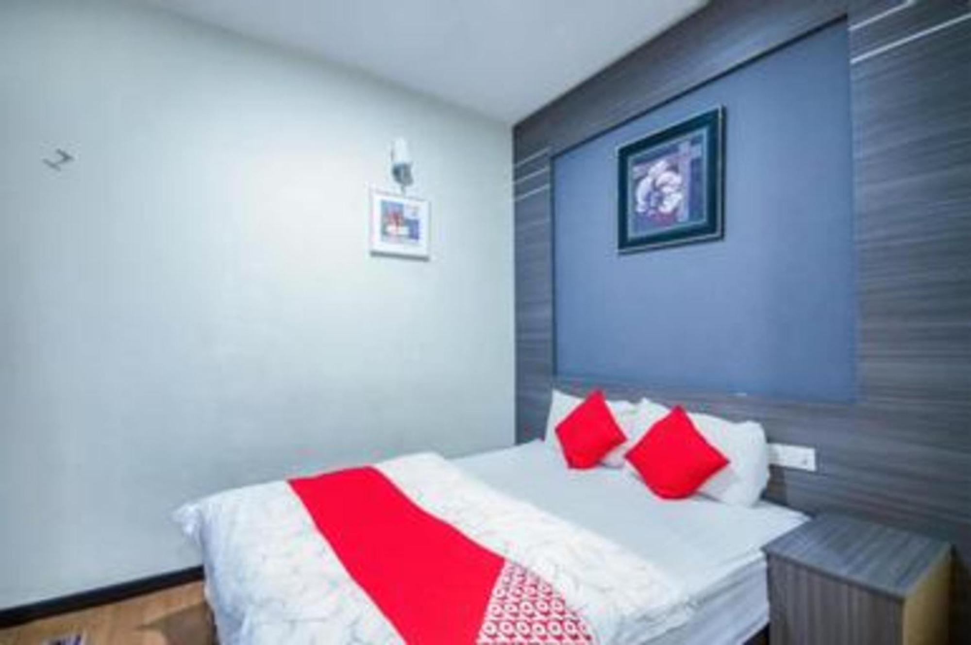 Capital O 812 Hotel Smc Seksyen 13 Шах-Алам Экстерьер фото