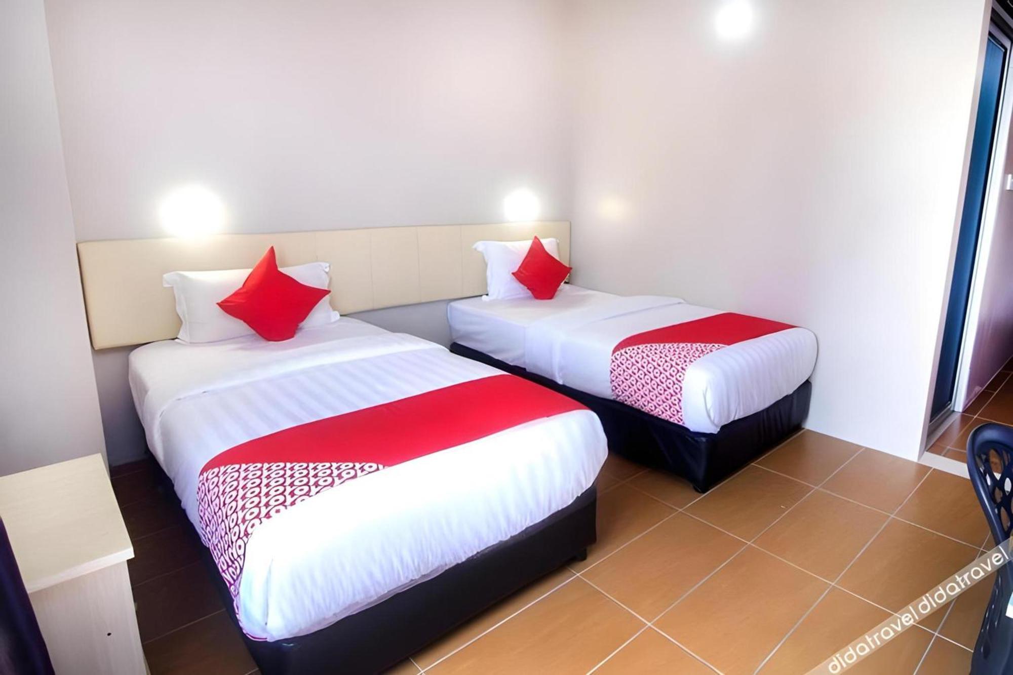 Capital O 812 Hotel Smc Seksyen 13 Шах-Алам Экстерьер фото