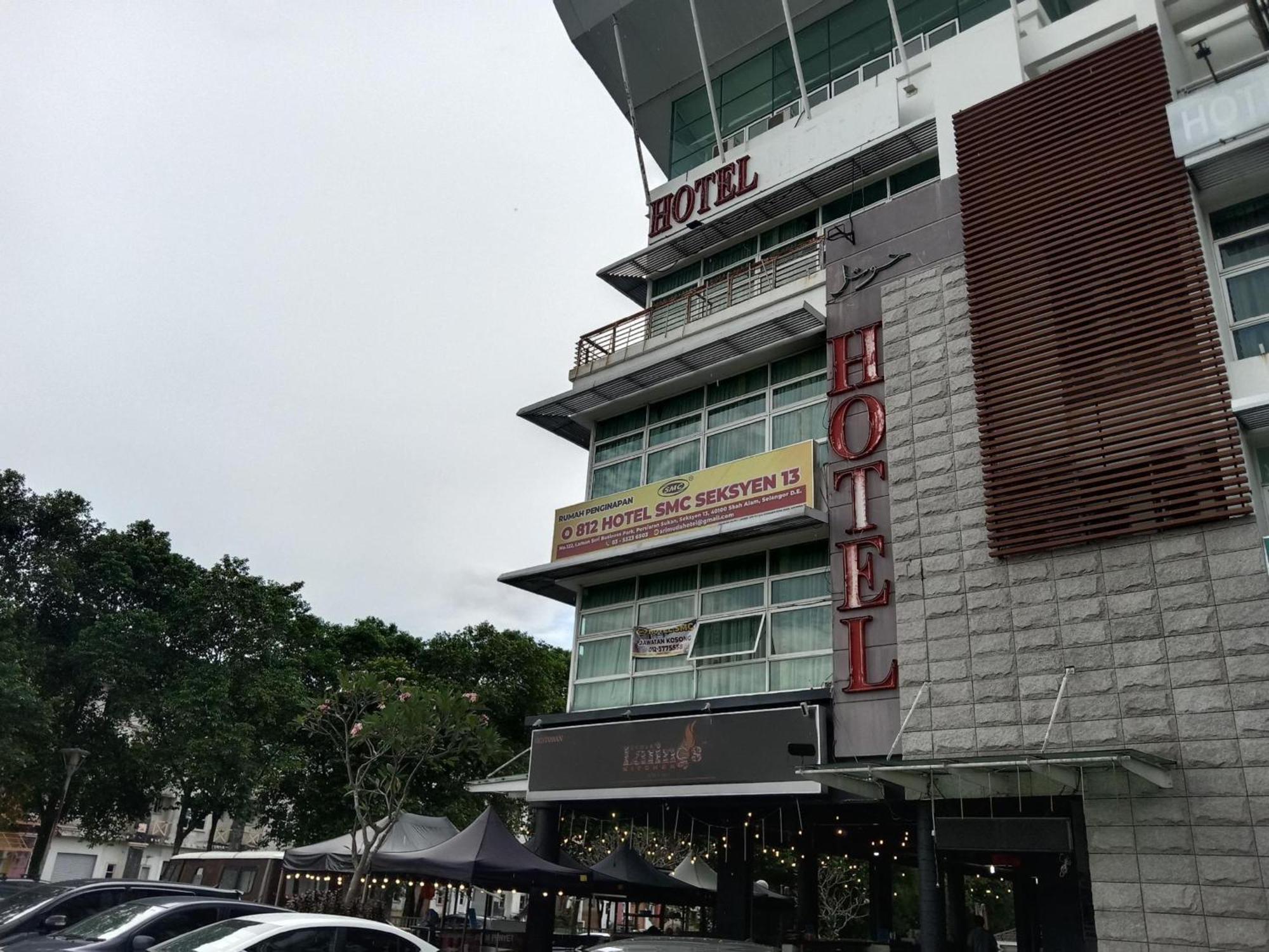 Capital O 812 Hotel Smc Seksyen 13 Шах-Алам Экстерьер фото