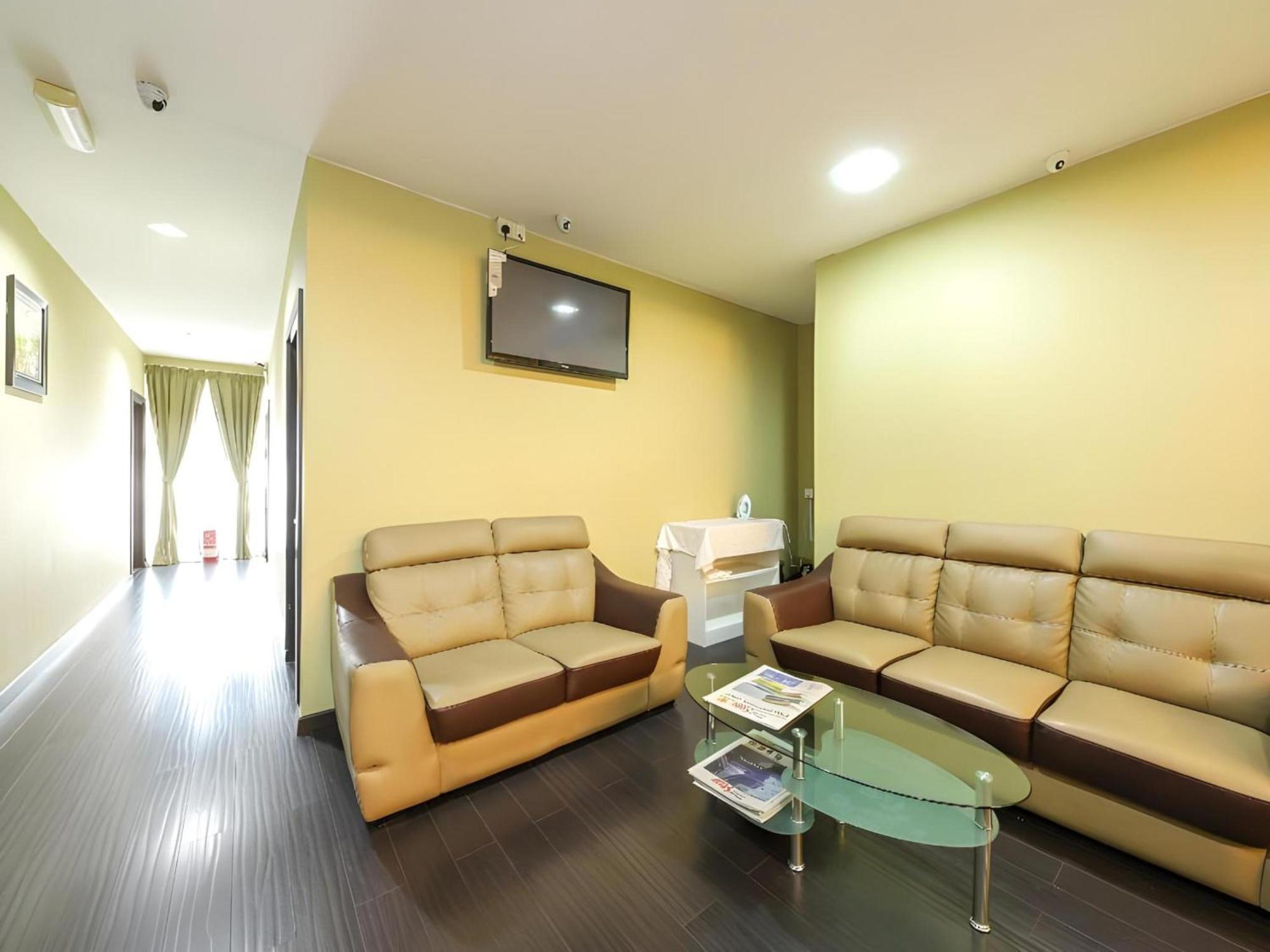 Capital O 812 Hotel Smc Seksyen 13 Шах-Алам Экстерьер фото