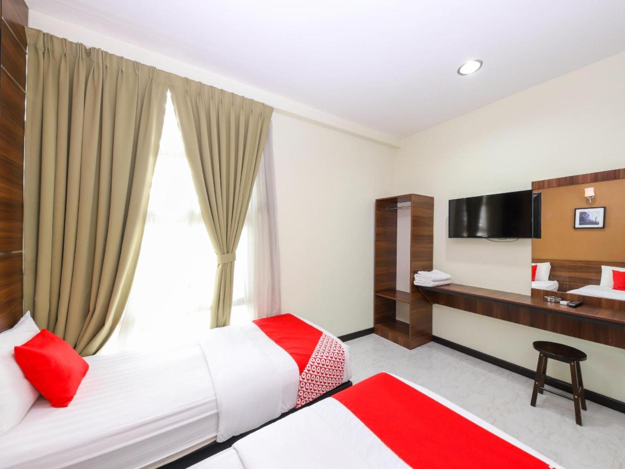 Capital O 812 Hotel Smc Seksyen 13 Шах-Алам Экстерьер фото